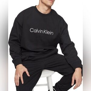 CALVIN KLEIN CK BLACK PULLOVER SWEATSHIRT size Medium
